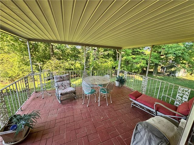 1696 Sparta Road, North Wilkesboro, NC 28659