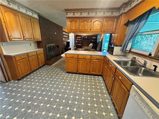 1696 Sparta Road, North Wilkesboro, NC 28659