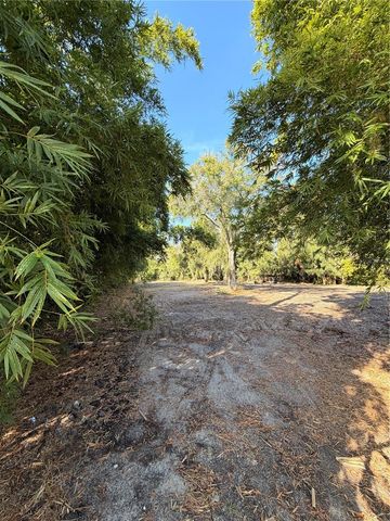 4736 NORMANDY DRIVE, Tampa, FL 33615