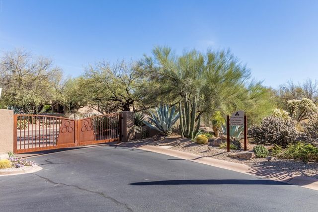 7152 E Night Glow Circle, Scottsdale, AZ 85266