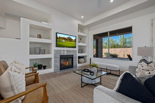 7152 E Night Glow Circle, Scottsdale, AZ 85266