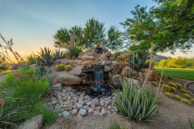 7152 E Night Glow Circle, Scottsdale, AZ 85266