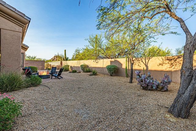 7152 E Night Glow Circle, Scottsdale, AZ 85266