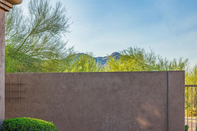 7152 E Night Glow Circle, Scottsdale, AZ 85266