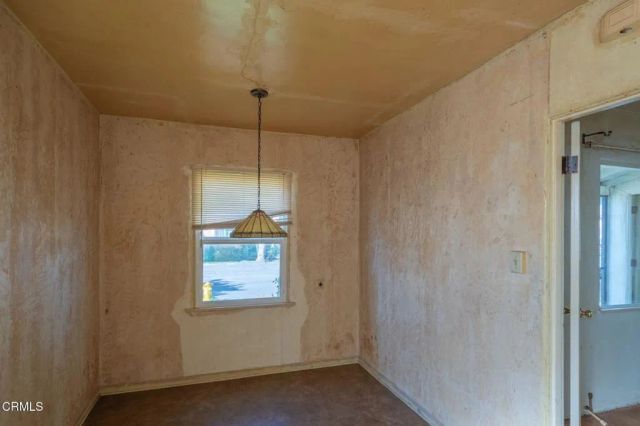 528 Howard Street, Ventura, CA 93003