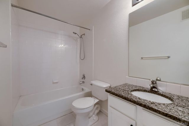 1727 N Pearl Street 204, Denver, CO 80203