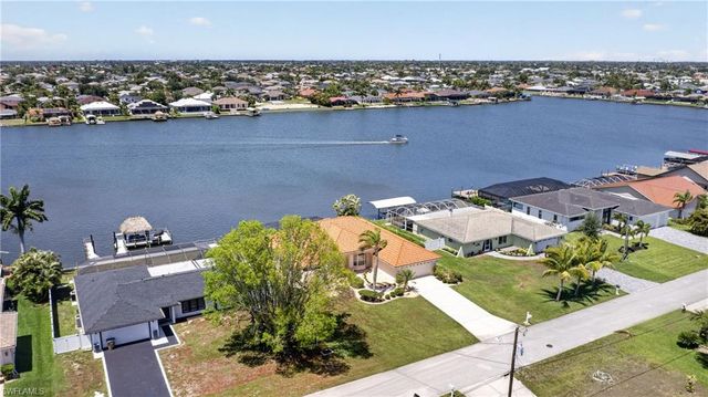 1145 44th ST, Cape Coral, FL 33914