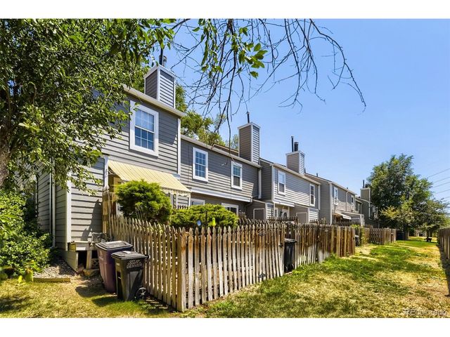 1699 S Trenton St 33, Denver, CO 80231