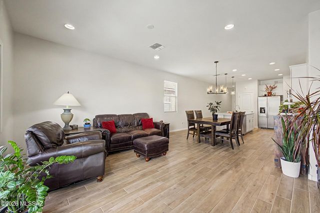 10388 W Zimmerman Street, Marana, AZ 85653