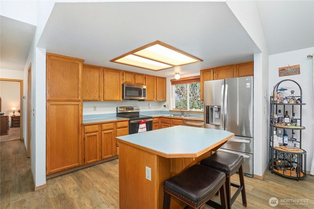 1223 Summerfield Drive SE, Olympia, WA 98513