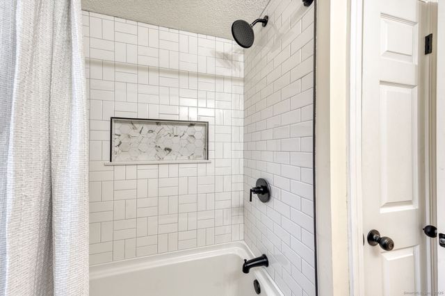 25 Edward Avenue, Watertown, CT 06795