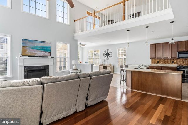 100 OYSTERMAN DR, Milton, DE 19968