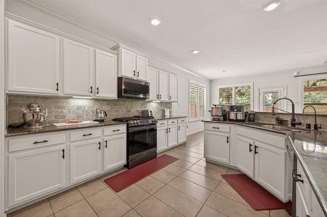 23458 Banks Mill Drive, New Caney, TX 77357