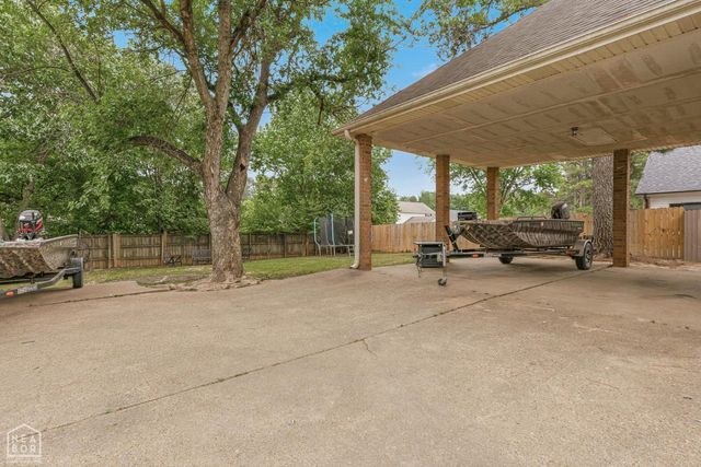 4716 Sanderson Lane, Jonesboro, AR 72404