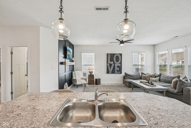 82 Hovden Drive, Cicero, IN 46034