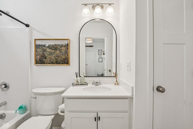 82 Hovden Drive, Cicero, IN 46034