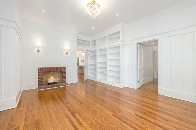 1101 N Woolsey Avenue, Fayetteville, AR 72703