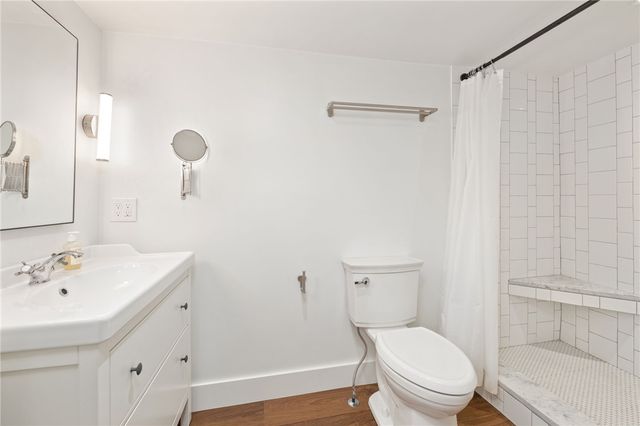 1101 N Woolsey Avenue, Fayetteville, AR 72703