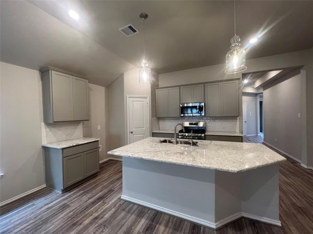 10818 Cassiopeia Creek, Richmond, TX 77406