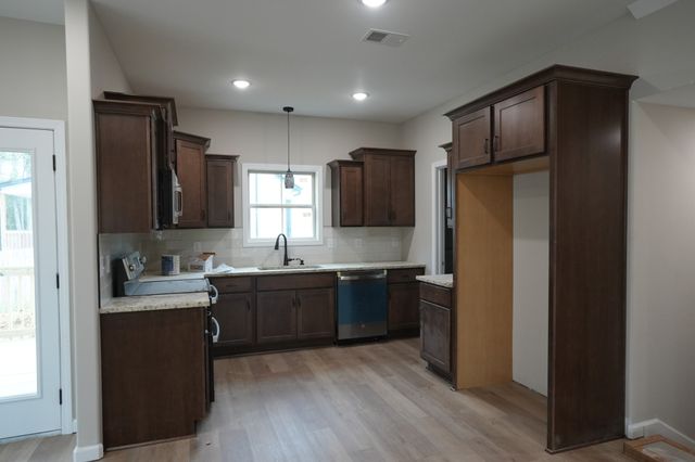 50 Garrettsburg Meadows, Clarksville, TN 37042