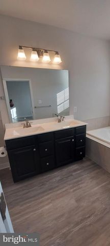 5970 APLOMADO LN, New Market, MD 21774