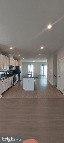 5970 APLOMADO LN, New Market, MD 21774