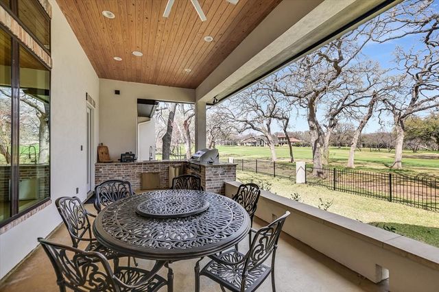 1005 Cats Eye, Horseshoe Bay, TX 78657