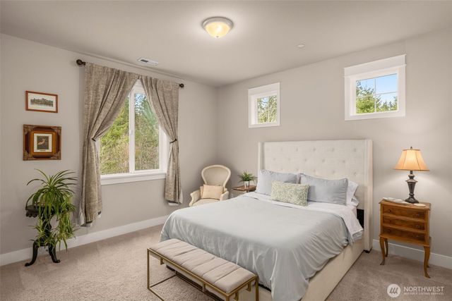 10219 Kelly Road NE, Carnation, WA 98014