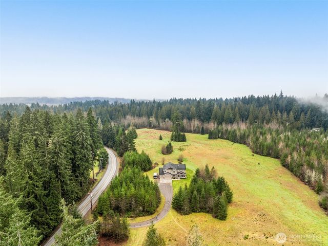 10219 Kelly Road NE, Carnation, WA 98014