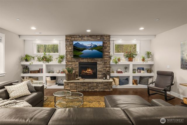 10219 Kelly Road NE, Carnation, WA 98014