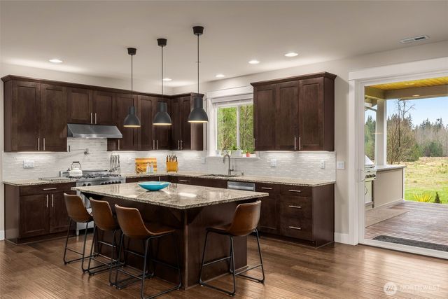 10219 Kelly Road NE, Carnation, WA 98014