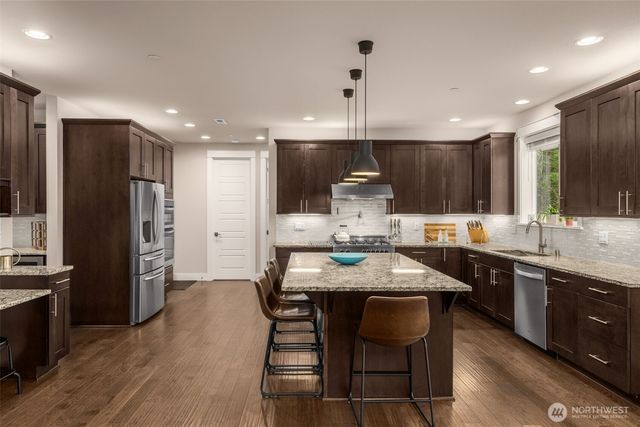 10219 Kelly Road NE, Carnation, WA 98014