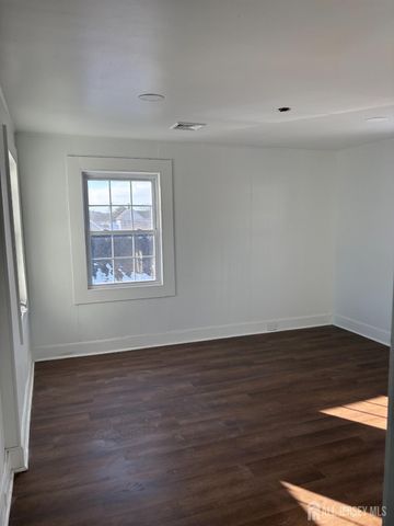 169 Washington Road, Sayreville, NJ 08872