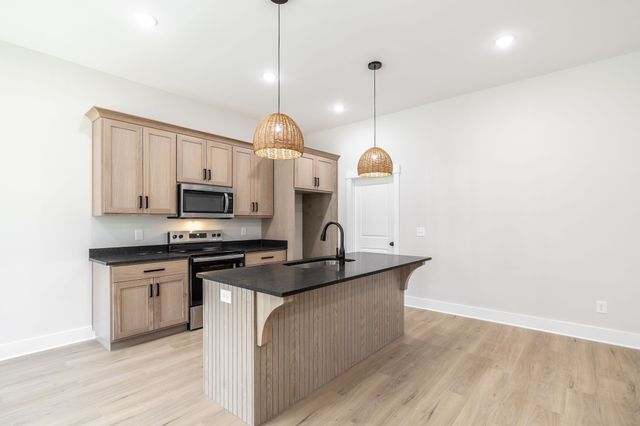 4113 Hereford Dr, Greenbrier, TN 37073