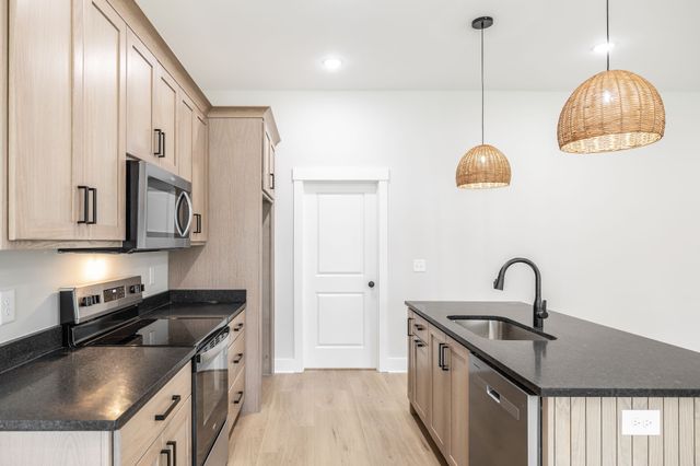 4113 Hereford Dr, Greenbrier, TN 37073