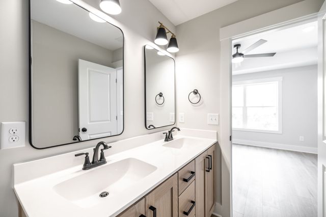 4113 Hereford Dr, Greenbrier, TN 37073