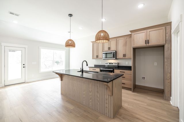 4113 Hereford Dr, Greenbrier, TN 37073