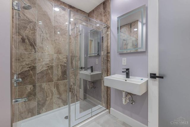 30 College Hill Terrace, Springboro, OH 45066