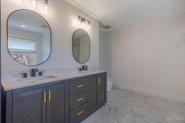 30 College Hill Terrace, Springboro, OH 45066