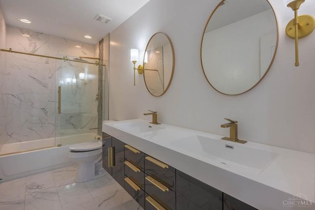 30 College Hill Terrace, Springboro, OH 45066