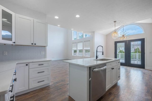 30 College Hill Terrace, Springboro, OH 45066