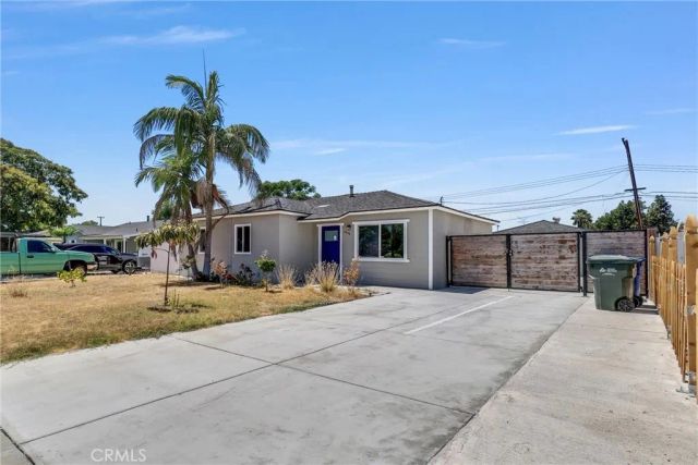 5505 N Traymore, Covina, CA 91722