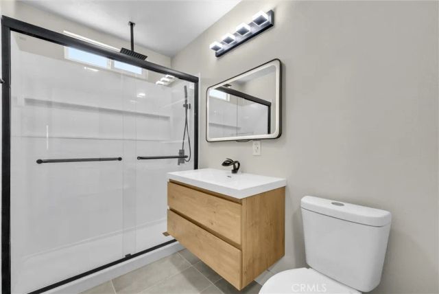 5505 N Traymore, Covina, CA 91722