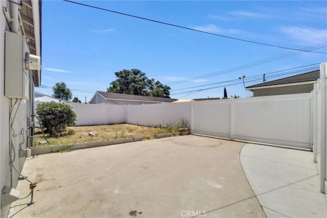 5505 N Traymore, Covina, CA 91722