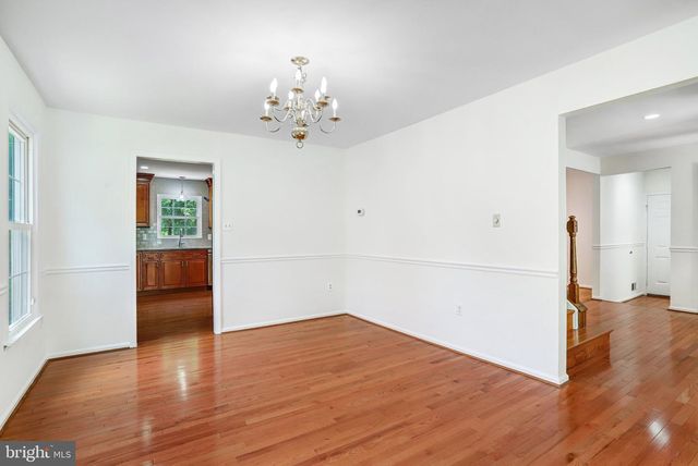 124 ENVIRONS RD, Sterling, VA 20165
