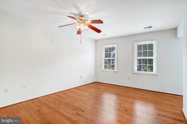 124 ENVIRONS RD, Sterling, VA 20165