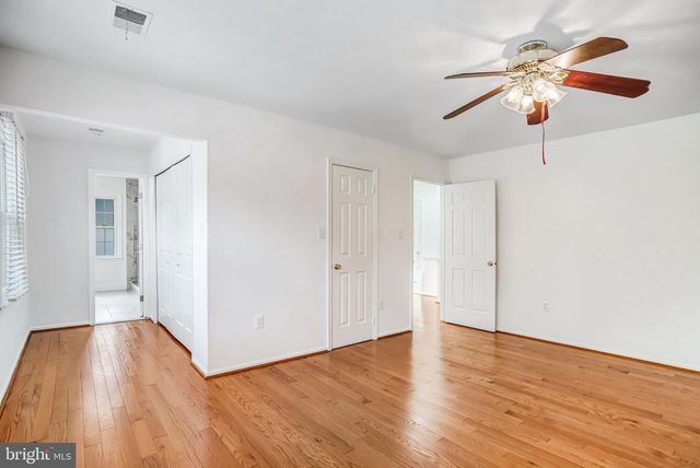 124 ENVIRONS RD, Sterling, VA 20165