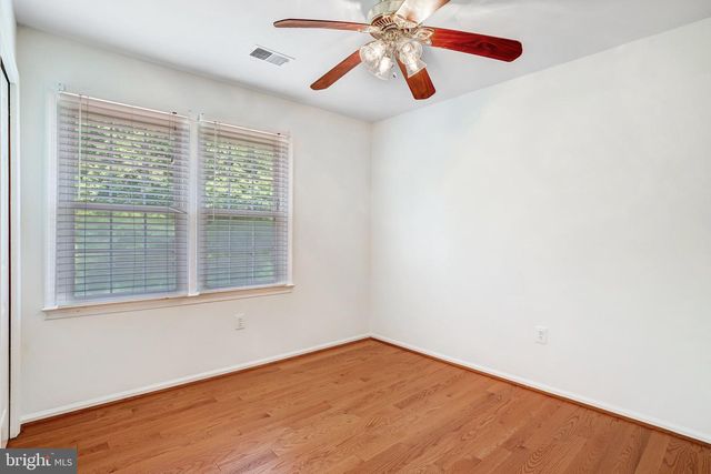 124 ENVIRONS RD, Sterling, VA 20165