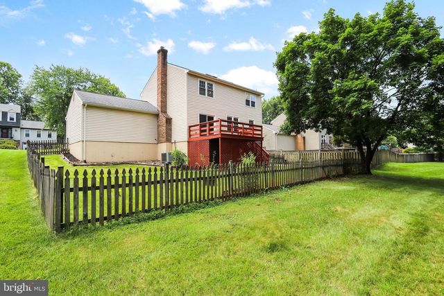 124 ENVIRONS RD, Sterling, VA 20165