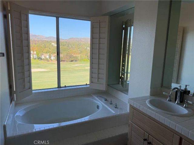28 Via Candelaria, Trabuco Canyon, CA 92679
